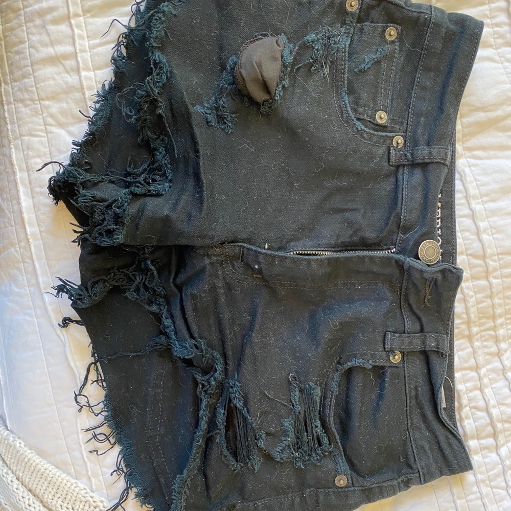 Black American eagle shorts
